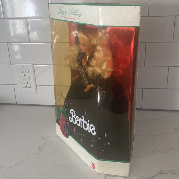 Barbie Happy Holidays Special Edition 1991 - Picture 4 of 10